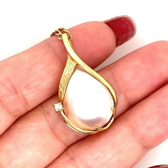14k Mabe Pearl/Diamond Pendant Necklace - Picture 5 of 10